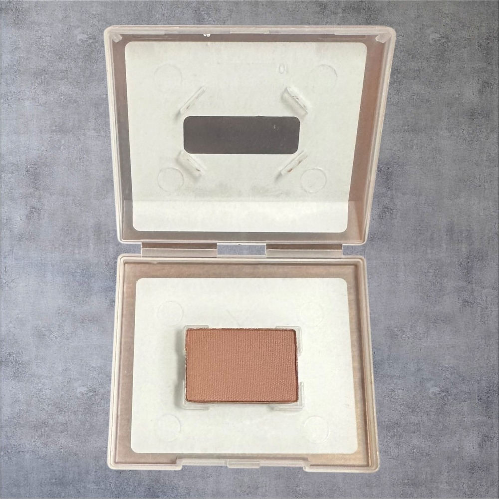 Mary Kay Mineral Eye Color Sienna 013065 .05 oz Brown Eyeshadow New - Picture 2 of 6